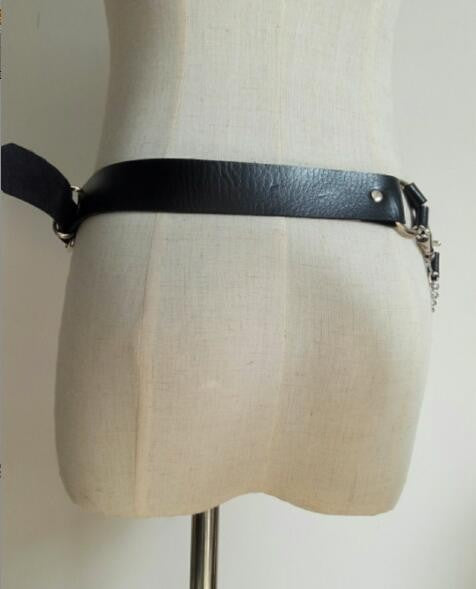 Noire Minimalist Leather Belt